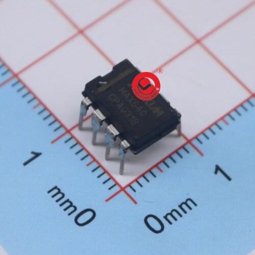 MAX640CPA MAX640 DIP-8 100%Original 5PCS/LOT Free Shipping