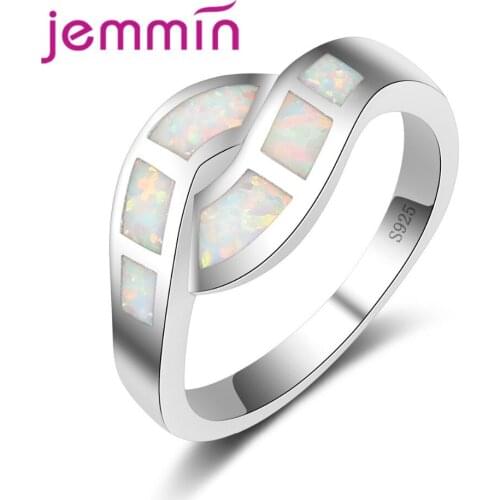 Hot Selling White Fire Opal Ring Men Women Fashion Jewelry 925 Sterling Silver Wedding Rings Bijoux Femme