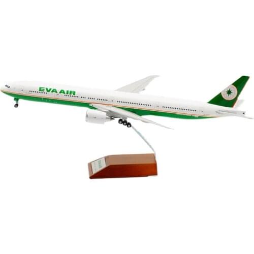 1:200 Scale EVA Air Airlines B777-300ER Airlines Model with Base Alloy Aircraft For Collectible Souvenir Show Gift Toys