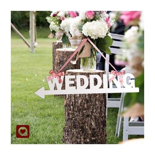 2016 creative Acrylic letter hanging "WEDDING" letters wood signpost Arrow wedding road lead for ruatic wedding decorations