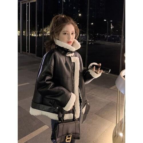 Autumn and winter loose long collar thickened fur body temperament locomotive coat