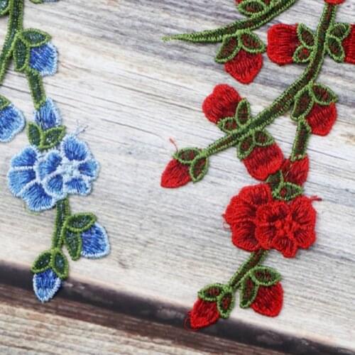 Red Rose Embroidered Sewing On Patch Flower Iron On Patch Stickers For Clothes Badge Sewing Fabric Hollow Out Applique Supplies
