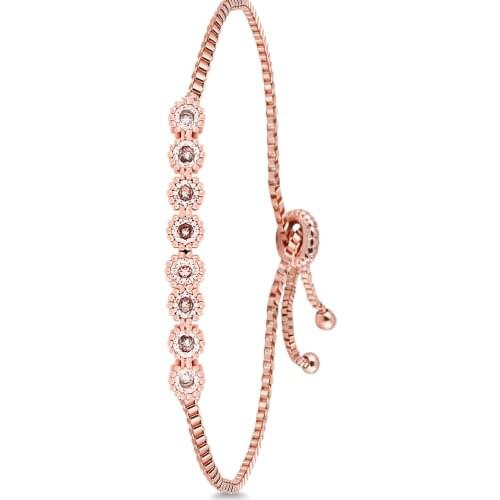 Zircon Cubic Zirconia Adjustable Women 'S Copper Water Way Bracelets Magnetic Therapy. The product made of copper, being used in modern medicine