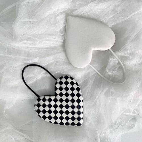 Tide Brand Designer Handbags 2021 New Heart Purses Crossbody Black and White Plaid Fashionable Purses Small Lipstick Bag