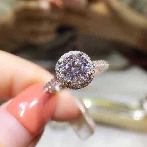 Luxurious 14K White Gold ring high quality Moissanite jewelry Ring Studded with small moissanite Engagemen Anniversary Ring