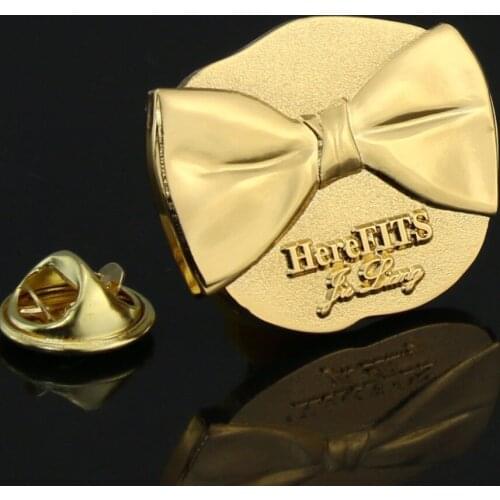 Trendy personality gold badge factory direct metal lapel pin