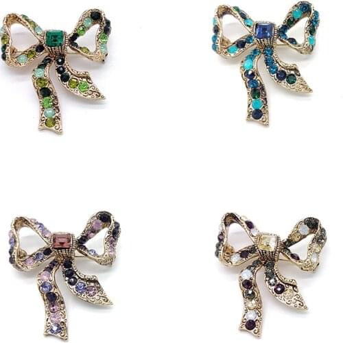 PD BROOCH 2021 New Zircon Bow Tie Style Commuter Student Temperament Clothing Accessories Brooch Butterfly Pins Jewelry