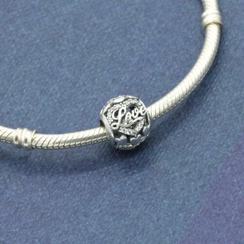 Heart-shaped charm in 925 sterling silver with transparent CZ beads, suitable for original charm bracelets and necklaces DIY jew