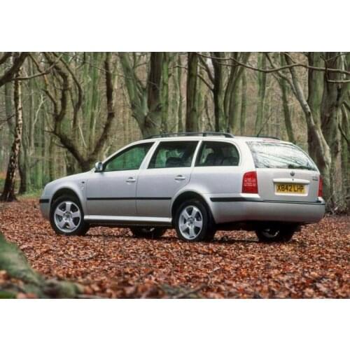 EUR Front Rear Turn Signal bulb For SKODA OCTAVIA I Combi 1U5 Car Led lamp direction indicator error free canbus bau15s 2pc