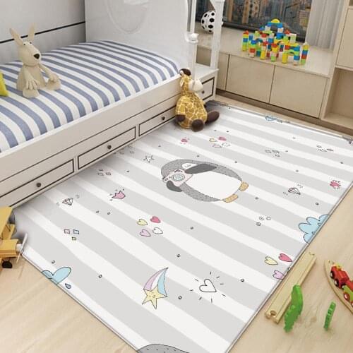 Baby Play Mat Rectangular Children Carpet Good Quality Cute penguin Pattern Children Flannel Carpet Baby Hand Print Carpet