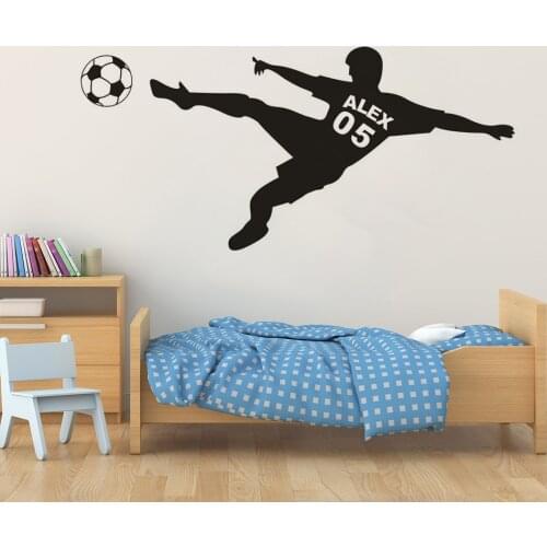 Custom Football Boy Name Wall Sticker Soccer Palyers Vinyl Wall Decals Football Sports Club Decoration Home Art AZ718
