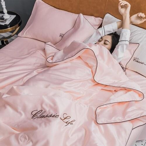 Washed Silk Summer Quilt Four-Piece Set Skin-Friendly Refreshing Summer Tencel Summer Cooling Duvet Airable Cover Summer Ice