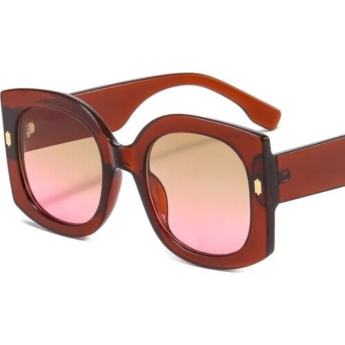 2021 New Fashion Big Frame Oval Sunglasses Ladies Retro Flat Glasses Modern Leopard-print Glasses Shade Eyeglasses Eyewear UV400