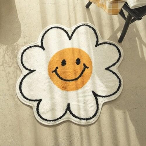 Ins Smiley Door Mat Cartoon Non Slip Floor Mats Water Absorb Bath Area Rugs Washable Bedroom Bedside Carpet Living Room Decor