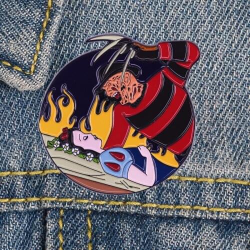 LT1108 Halloween Movie Funny Enamel Lapel Pin Badge Pins for Clothes backpacks Decoration Jewelry Accessories Gifts for Friends