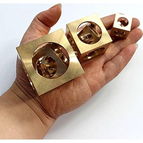 1PC Polishing Brass Cube Square Ball Shape Decoration Desktop Decoration Pendant Accessories Creative Gift EDC Tools
