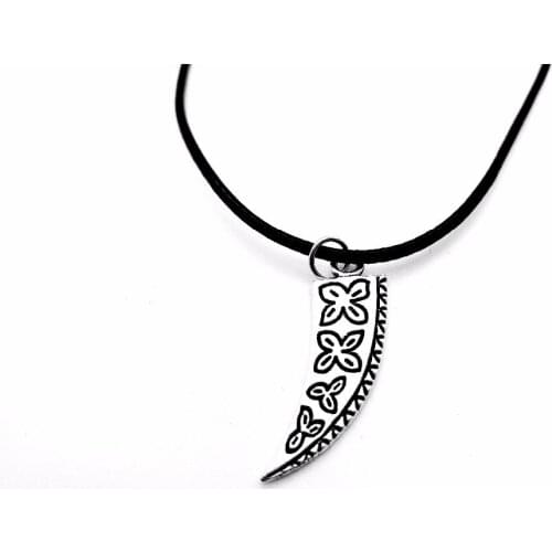 10PC Vikings Clover on Norse Wolf Tooth Necklace Charm Pendant Simple Animal Tiger Teeth Spike Leather Rope Necklaces