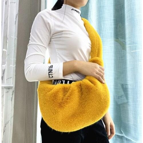 Bags For Women 2021 Winter Faux Fur Crossbody Pack Trendy Plush Messenger Bag Casual Fur Shoulder Bags bolsa feminina A46801