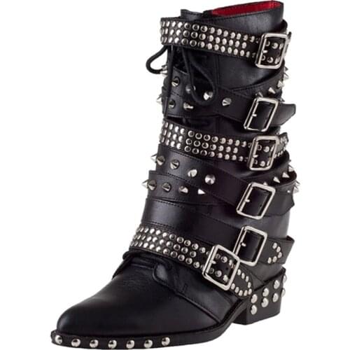 T-Show Black Rivets Women Punk Ankle Boots Pointed Toe Buckle Strap Comfortable Low Heels Winter Gothic Shoes Woman Martin Boot