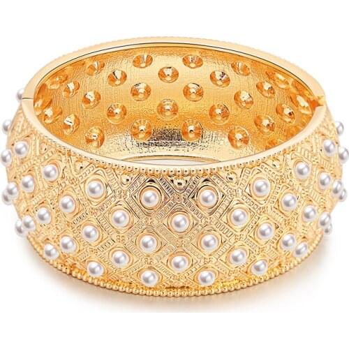 Fashion Bohemia style Pearl Ornament Wedding Wide Bracelet Retro Pattern Womens Bracelet Jewelry
