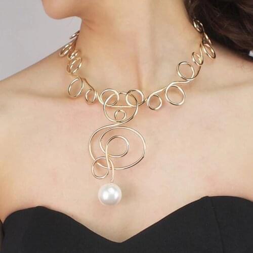 Alloy Torque Choker Necklaces For Women Simulated Pearl Big Collar Statement Necklace Jewelry Accessories 2020 UKMOC