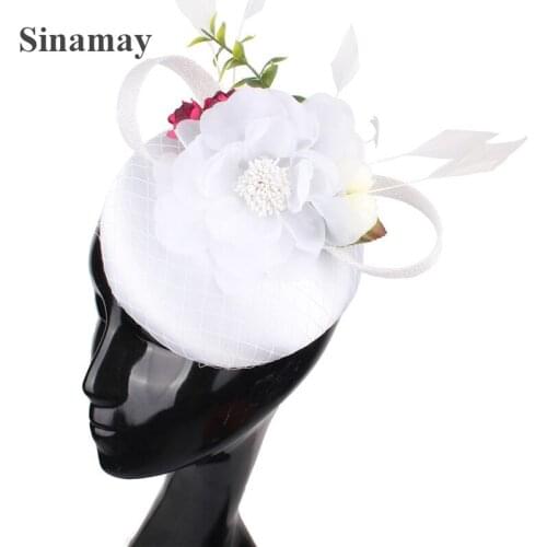 Nice Flower White Fascinator Hat For Women Fashion Headwear Hairpin Fancy Flower Millinery Cap Ladies Cocktail Hair Accessory