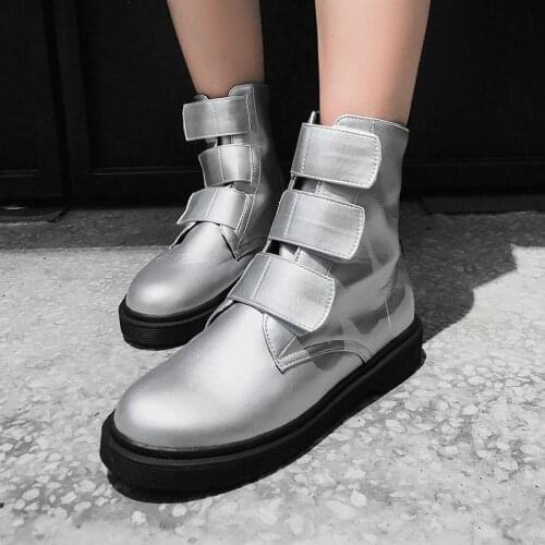 Large womens boots 41-43 short boots autumn and winter new Velcro flat heel Martin boots