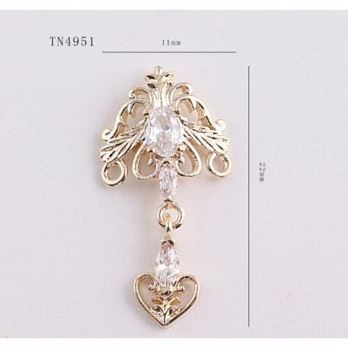 5pcs Heart Love pendant Gold Zircon Pearl Nail art jewelry nails decorations crystal Manicure zircon diamond nail Charms TN4951