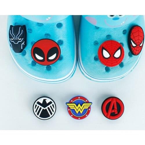 1-5Pc PVC Super Hero Avenger Shoe Charms Shoe accessories Shoe decoration Shoe Buckles Accessories Fit Wristband/Croc JIBZ W4255