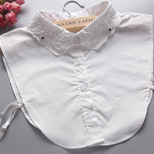 2017 Shirt Fake Collar White & Black Tie Collar decoration Vintage Cotton Solid Hollow lace fake nail shirt decorative