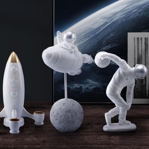 Nordic style creative ornaments astronaut resin crafts porch astronaut modern minimalist home living room decoration ornaments