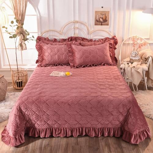 2019 new Warming and Thickening Crystal Velvet Bedspread Fitted Sheet Pillowcases 2/3pcs Pure color Quilting Bedding