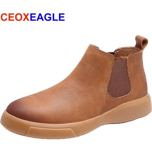 Men Ankle Boots Autumn Winter Short Plush Ankle Chelsea Boots Men Shoes With Fur warm Vintage Classic Male Casual Motorcycle Boot British Style Winter Spring Boots Men Brogue Fashion Boots