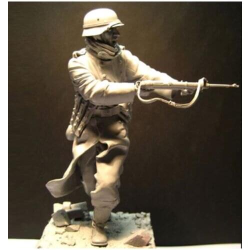 1/16 120mm Unpainted Resin Figure Soldier Fire With MP40