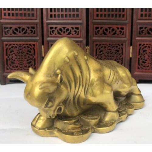 China brass recruit wealth Arable land cow crafts statue
