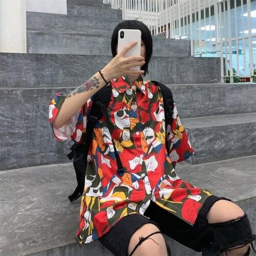 Summer new Korean Harajuku style loose short-sleeved abstract art character print shirt women