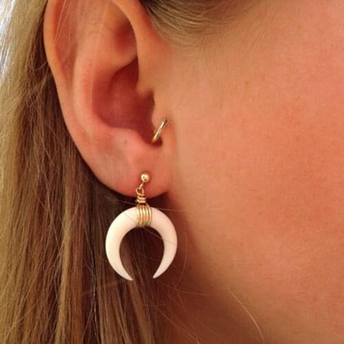 2020 Women Fashion Ox Horn Earrings High End Natural Shell Black Crescent Dangle Oversize Earring Fashion Jewelry Dropshipping