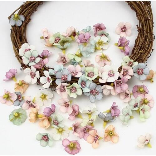 100Pcs 2cm Multicolor Daisy Flower Heads Mini Silk Artificial Flowers for Wreath Scrapbooking Home Wedding Decoration