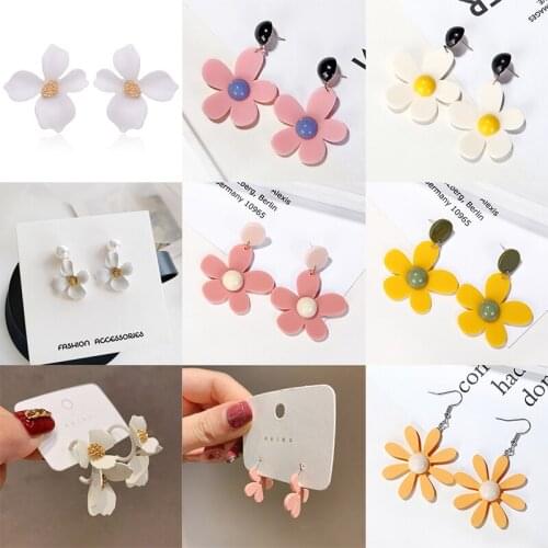 XIYANIKE Colorful Acrylic Drop Earrings 2021 Trendy Flower Dangle Earrings For Women Wholesale Fashion Gift Jewelry Oobellen