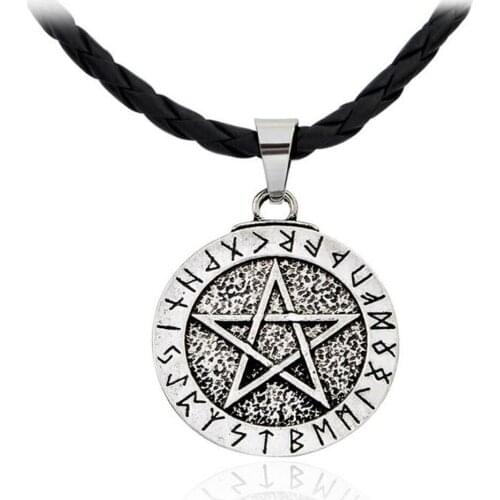Nordic pirate Viking five - pointed star tide male retro necklace