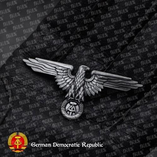 1PC Top Quality East German Democratic Republic Eagle Emblem Badge And Soviet Eagle Emblem Brooch