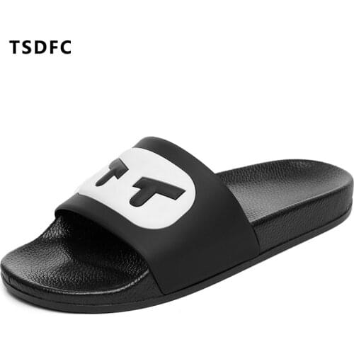 Mens Slippers Unisex Indoor Casual Flats Couple Big Size 47 48 49 Sandals Summer Beach Outdoor Non-Slip Soft Sole Man Slipper