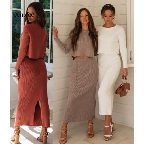 Autumn and Winter Womens Two-Piece Skirt Long-Sleeved Short Top + Pencil Skirt Two-Piece Womens Sweater + Knitted Skirt Suit