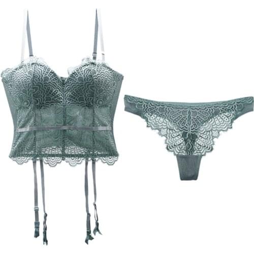 EFIOLY NT20A0061 2020 New Retro Sexy Lace Underwear Women Set Gathering Bra Set Thong Garter Push Up Bra and Panty Set