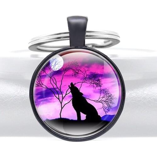 Wolf howling Under the Moon Glass Dome Key Chain Charm Men Women Key Rings