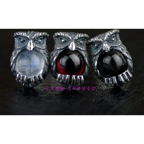 Thailand, The Girl Made Crystal Earrings Owl one pair