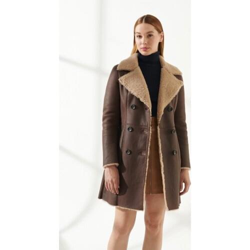 Free shipping brown winter genuine sheepskin wool women coat, classic jacket models Keeps warm and waterproof