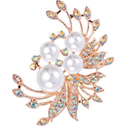 New 2021 Elegant Art Simulated Pearl Flower Brooch Pin Accessories Fashion Engagement Wedding Jewelry For Women dropshipping