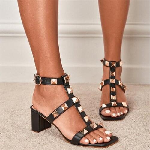 New Design Rivet Decoration Women Sandals Summer Fashion Open Toe Ankle Buckle Strap Shoes Ladies Square High Heels