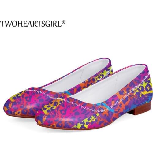 Twoheartsgirl Slip On Womens Loafers Fashion Graffiti Design Leather Flats for Ladies Girls Casual Walking Boat Shoes Footwear